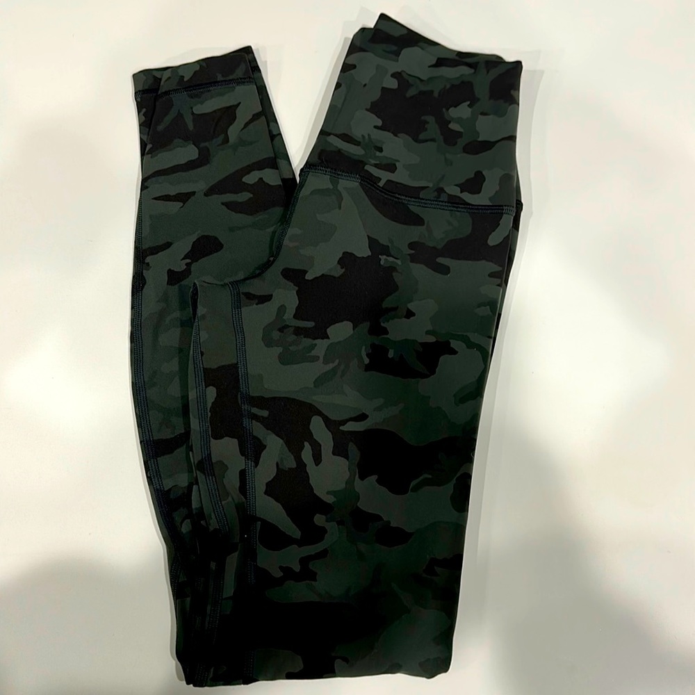 NWOT Lululemon Align leggings